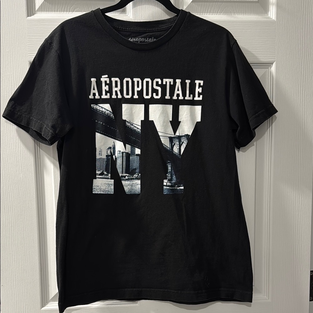 Aeropostale Black Graphic Tee Short Sleeve